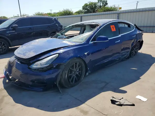 5YJ3E1EBXKF437121 2019 TESLA MODEL 3 - Image 1