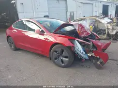 5YJ3E1EBXKF440486 2019 TESLA MODEL 3