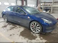 5YJ3E1EBXKF441279 2019 TESLA MODEL 3
