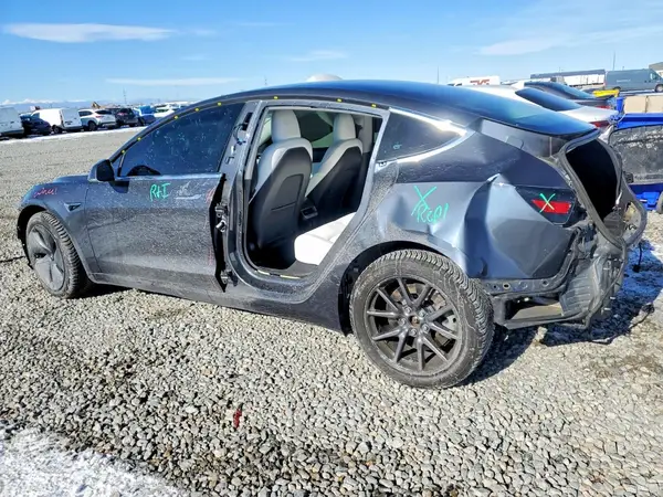 5YJ3E1EBXKF450371 2019 TESLA MODEL 3 - Image 2