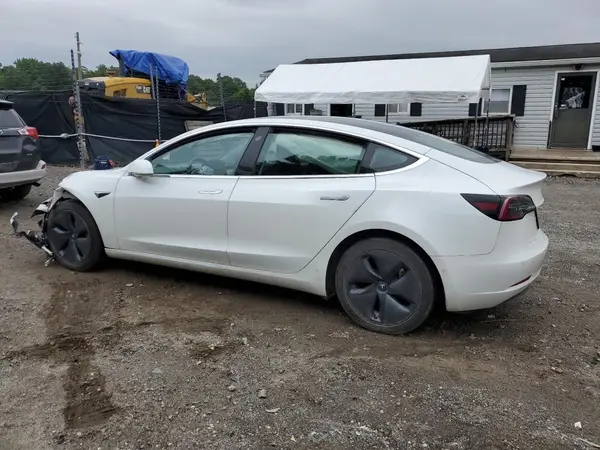 5YJ3E1EBXKF452914 2019 TESLA MODEL 3 - Image 2