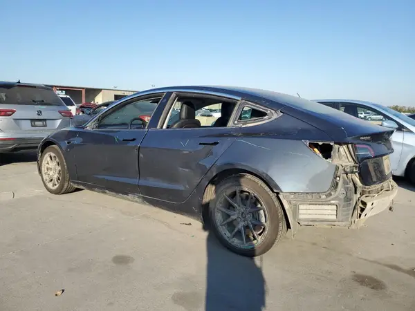 5YJ3E1EBXKF453058 2019 TESLA MODEL 3 - Image 2