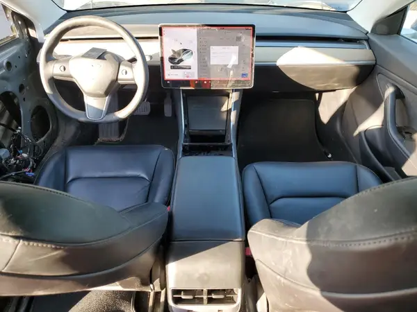 5YJ3E1EBXKF453058 2019 TESLA MODEL 3 - Image 8