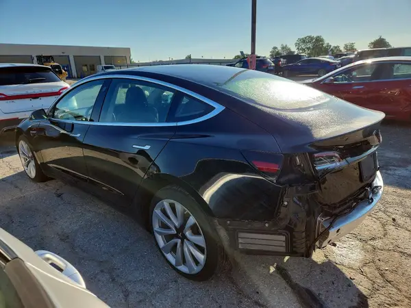 5YJ3E1EBXKF453335 2019 TESLA MODEL 3 - Image 2