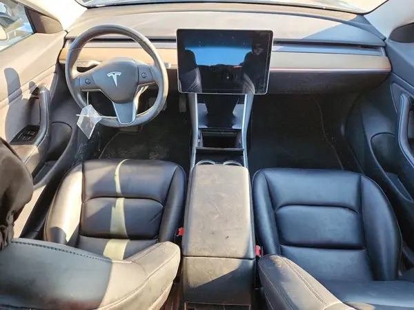 5YJ3E1EBXKF453335 2019 TESLA MODEL 3 - Image 8