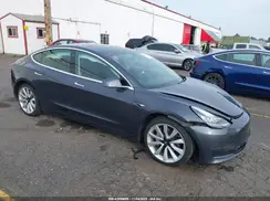 5YJ3E1EBXKF453481 2019 TESLA MODEL 3