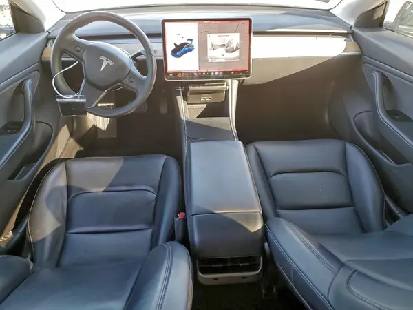 5YJ3E1EBXKF497285 2019 TESLA MODEL 3 - Image 8