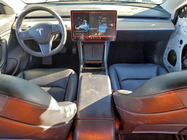 5YJ3E1EBXKF512674 2019 TESLA MODEL 3 - Image 8