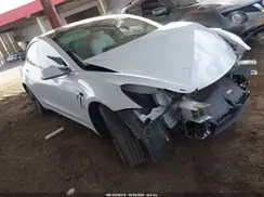5YJ3E1EBXKF513002 2019 TESLA MODEL 3