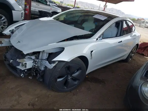 5YJ3E1EBXKF513002 2019 TESLA MODEL 3 - Image 2