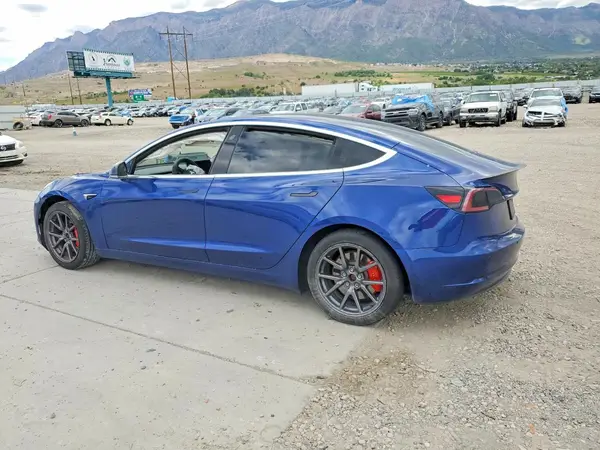 5YJ3E1EBXKF514702 2019 TESLA MODEL 3 - Image 2