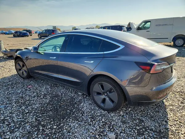 5YJ3E1EBXKF521553 2019 TESLA MODEL 3 - Image 2