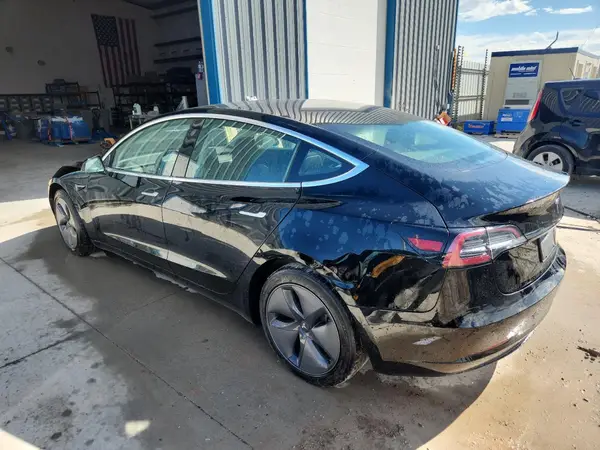 5YJ3E1EBXLF599641 2020 TESLA MODEL 3 - Image 2