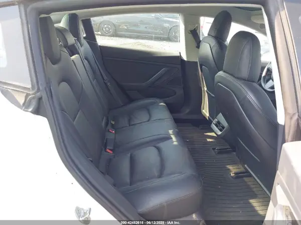 5YJ3E1EBXLF636848 2020 TESLA MODEL 3 - Image 8