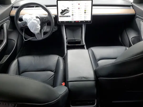 5YJ3E1EBXLF649809 2020 TESLA MODEL 3 - Image 8