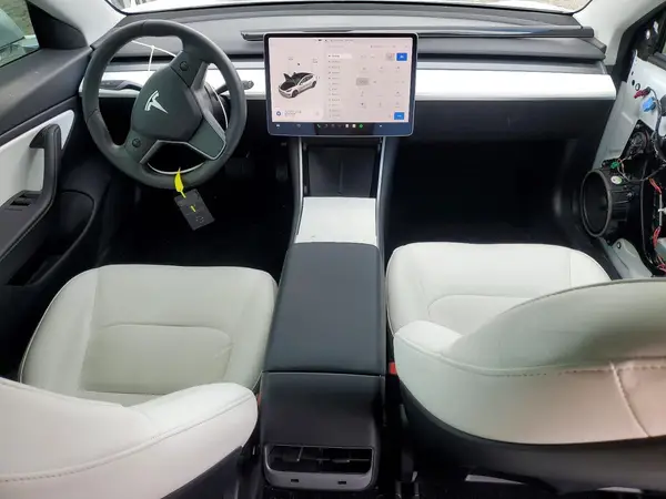 5YJ3E1EBXLF651754 2020 TESLA MODEL 3 - Image 8