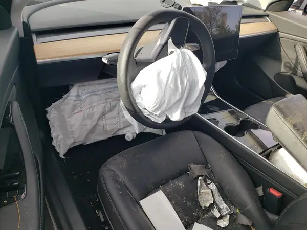 5YJ3E1EBXLF667405 2020 TESLA MODEL 3 - Image 8