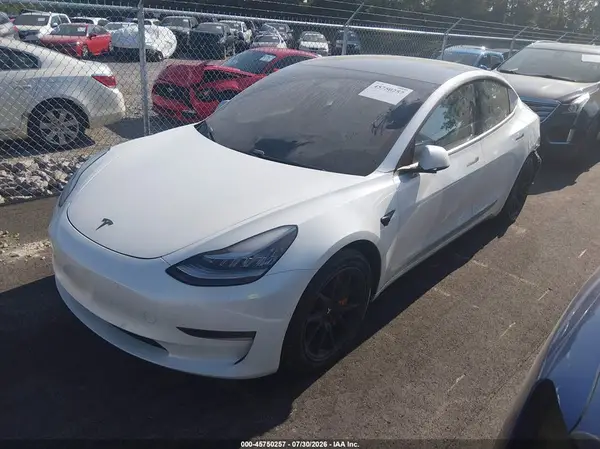 5YJ3E1EBXLF720023 2020 TESLA MODEL 3 - Image 2