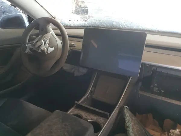 5YJ3E1EBXLF741633 2020 TESLA MODEL 3 - Image 8