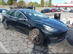 5YJ3E1EBXLF746220 2020 TESLA MODEL 3