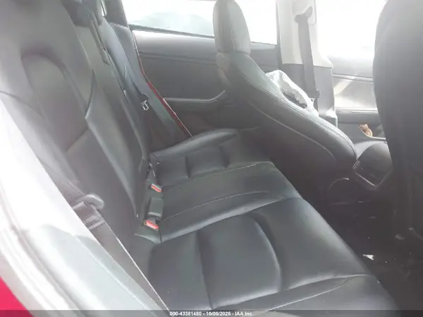 5YJ3E1EBXLF783073 2020 TESLA MODEL 3 - Image 8