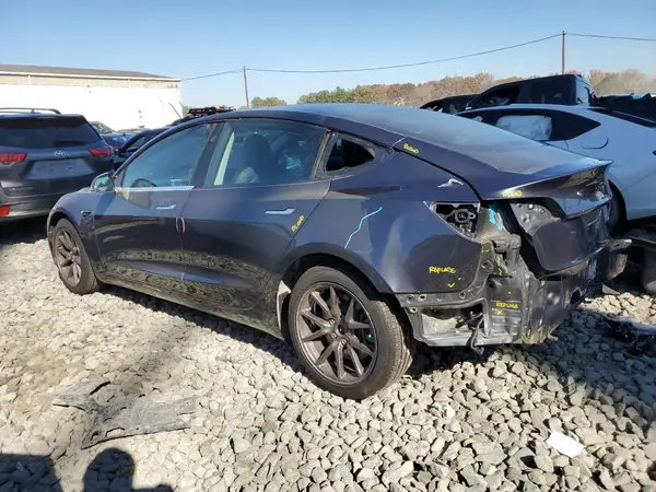 5YJ3E1EBXLF794803 2020 TESLA MODEL 3 - Image 2