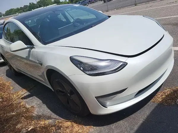 5YJ3E1EBXLF795045 2020 TESLA MODEL 3 - Image 2