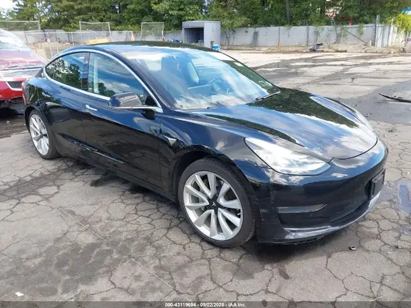 5YJ3E1EBXLF795272 2020 TESLA MODEL 3 - Image 1