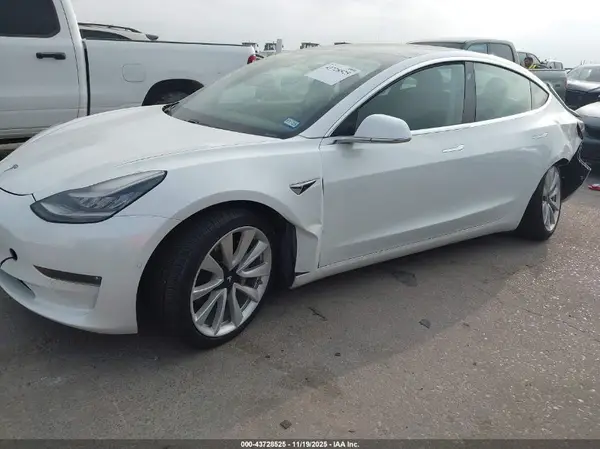 5YJ3E1EBXLF795532 2020 TESLA MODEL 3 - Image 2