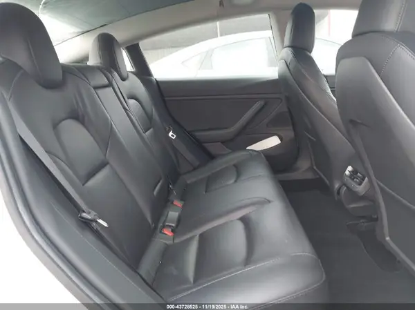 5YJ3E1EBXLF795532 2020 TESLA MODEL 3 - Image 8