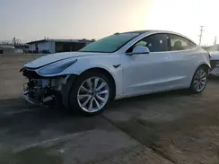 5YJ3E1EBXLF796096 2020 TESLA MODEL 3