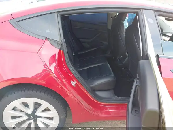 5YJ3E1EBXMF013165 2021 TESLA MODEL 3 - Image 8