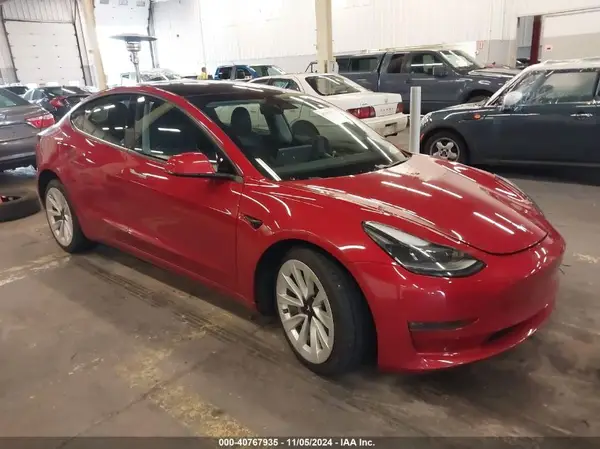 5YJ3E1EBXMF013215 2021 TESLA MODEL 3 - Image 1