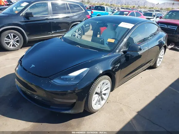 5YJ3E1EBXMF015577 2021 TESLA MODEL 3 - Image 2
