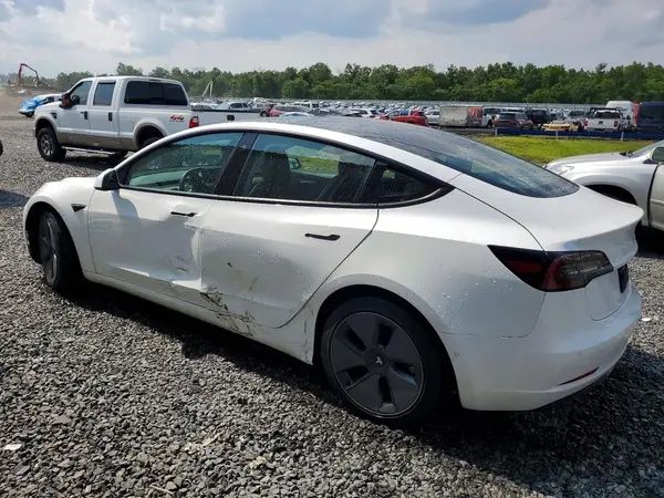 5YJ3E1EBXMF035604 2021 TESLA MODEL 3 - Image 2