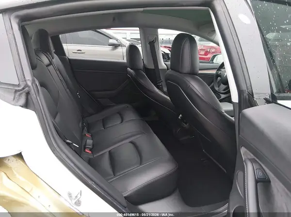 5YJ3E1EBXMF035652 2021 TESLA MODEL 3 - Image 8