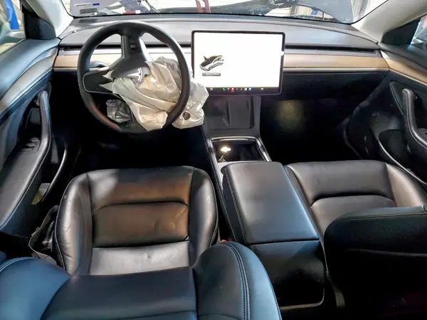5YJ3E1EBXMF045050 2021 TESLA MODEL 3 - Image 8