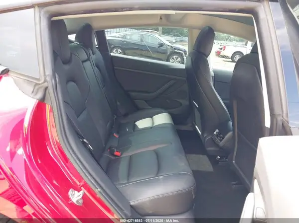 5YJ3E1EBXMF045100 2021 TESLA MODEL 3 - Image 8
