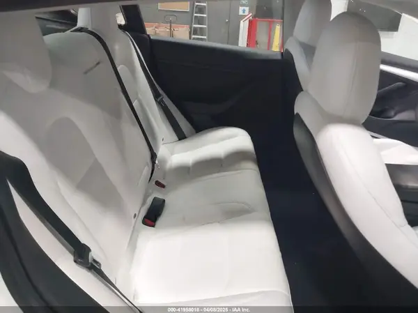 5YJ3E1EBXMF051060 2021 TESLA MODEL 3 - Image 8