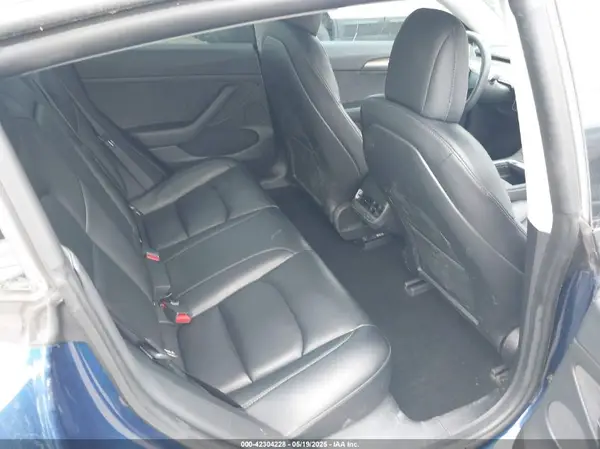 5YJ3E1EBXMF054945 2021 TESLA MODEL 3 - Image 8