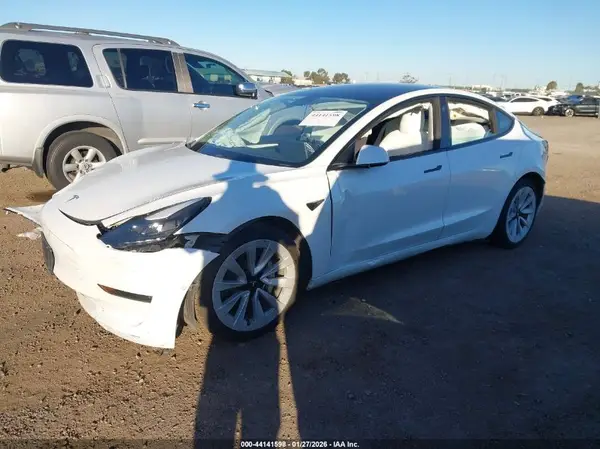 5YJ3E1EBXMF055707 2021 TESLA MODEL 3 - Image 2