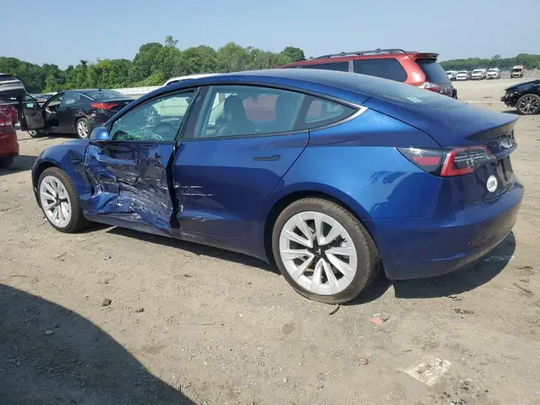 5YJ3E1EBXMF064990 2021 TESLA MODEL 3 - Image 2