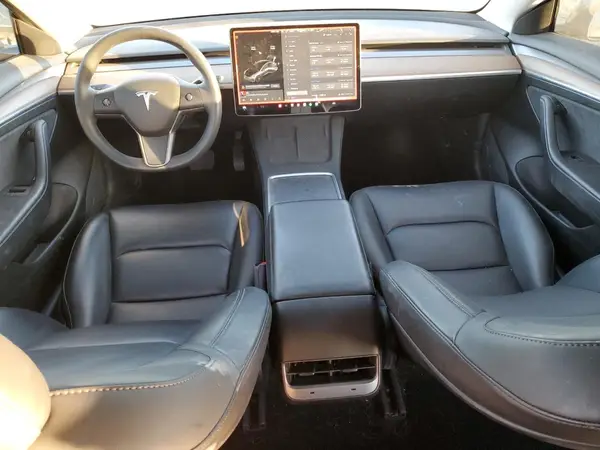 5YJ3E1EBXMF072619 2021 TESLA MODEL 3 - Image 8