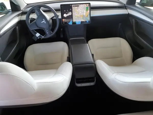 5YJ3E1EBXMF072717 2021 TESLA MODEL 3 - Image 8