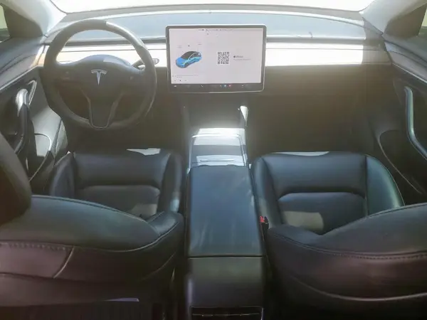 5YJ3E1EBXMF079652 2021 TESLA MODEL 3 - Image 8