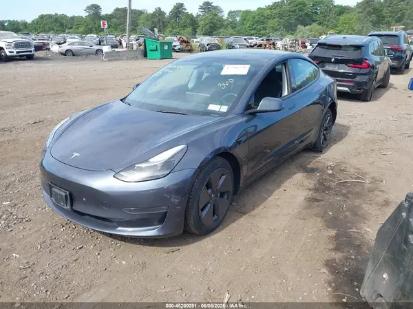 5YJ3E1EBXMF085869 2021 TESLA MODEL 3 - Image 2
