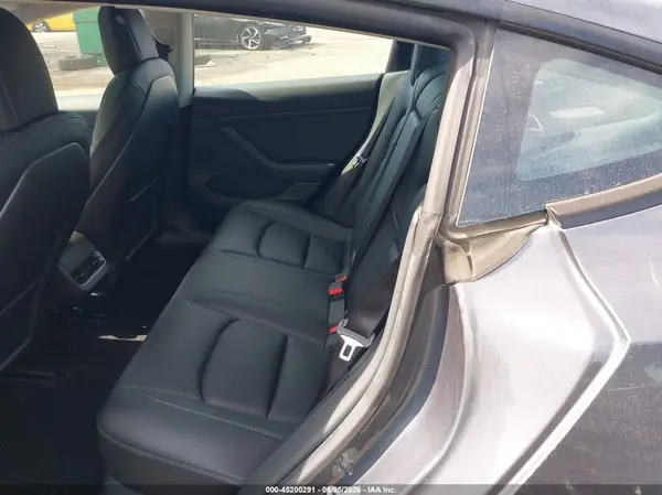 5YJ3E1EBXMF085869 2021 TESLA MODEL 3 - Image 8