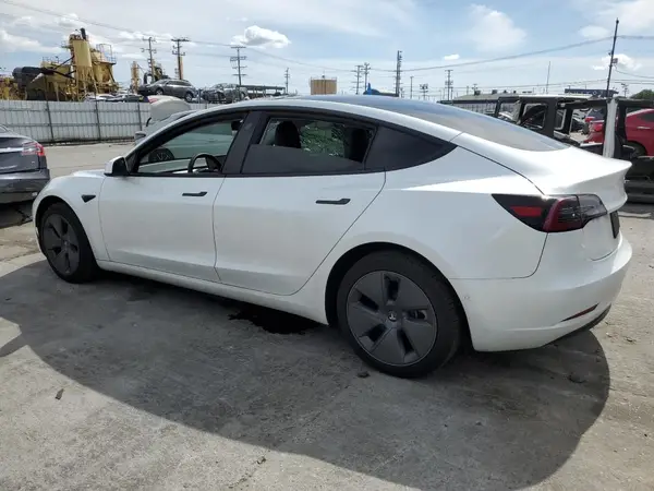 5YJ3E1EBXMF150364 2021 TESLA MODEL 3 - Image 2