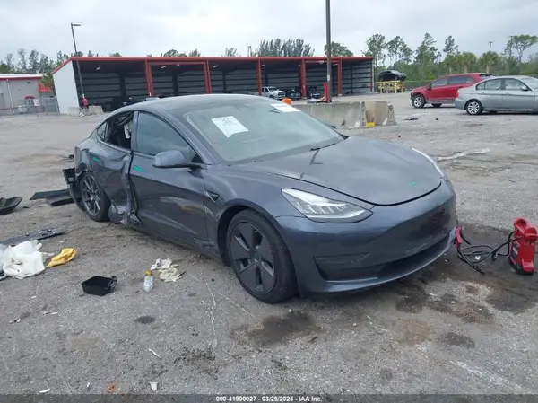 5YJ3E1EBXMF836789 2021 TESLA MODEL 3 - Image 1