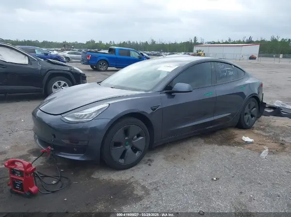 5YJ3E1EBXMF836789 2021 TESLA MODEL 3 - Image 2